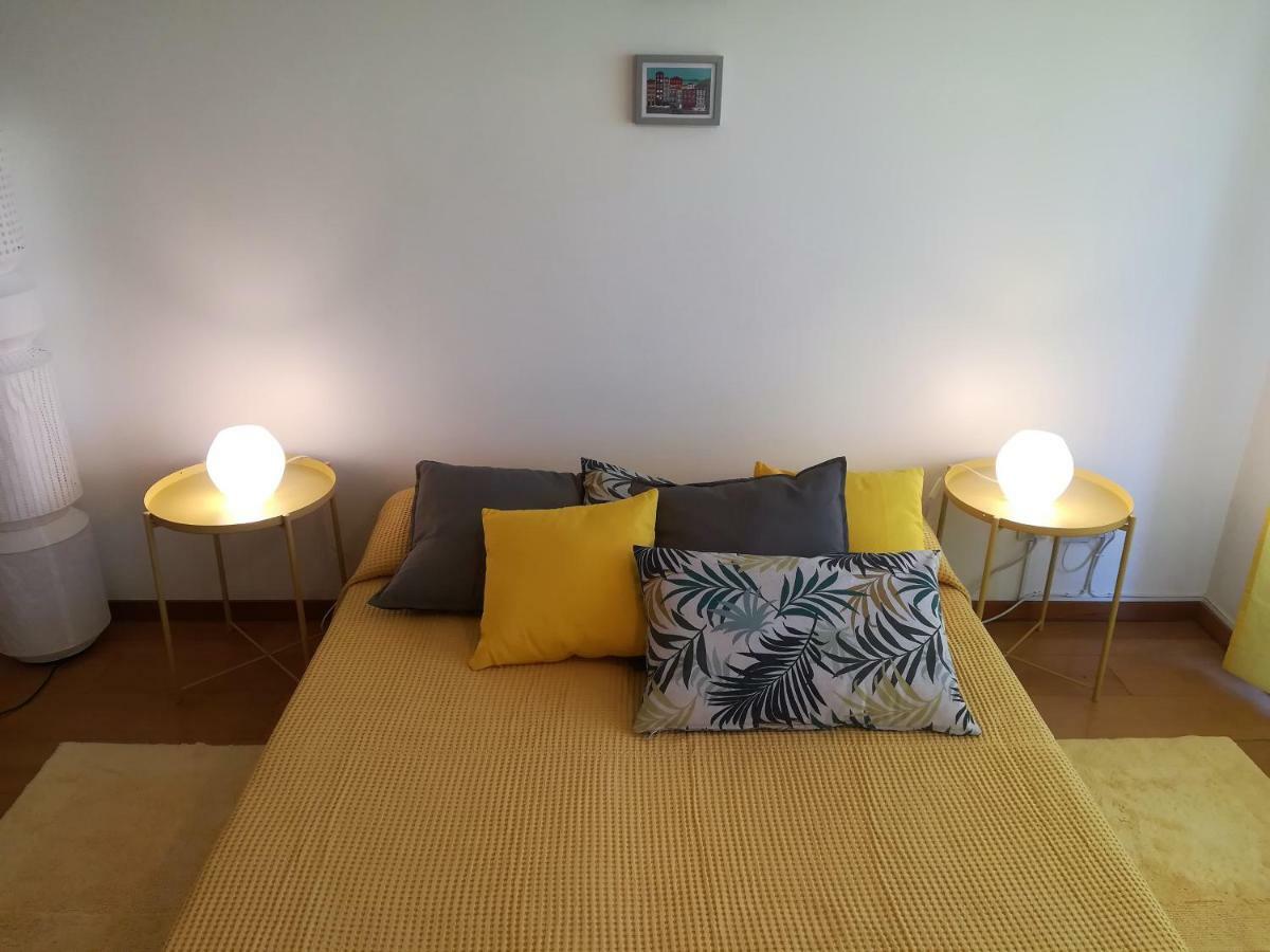 Apeadeiro Do Mar 2 Appartement São Félix da Marinha Buitenkant foto