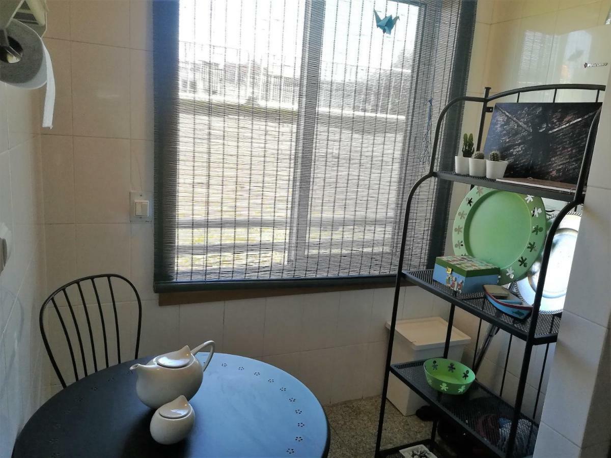 Apeadeiro Do Mar 2 Appartement São Félix da Marinha Buitenkant foto