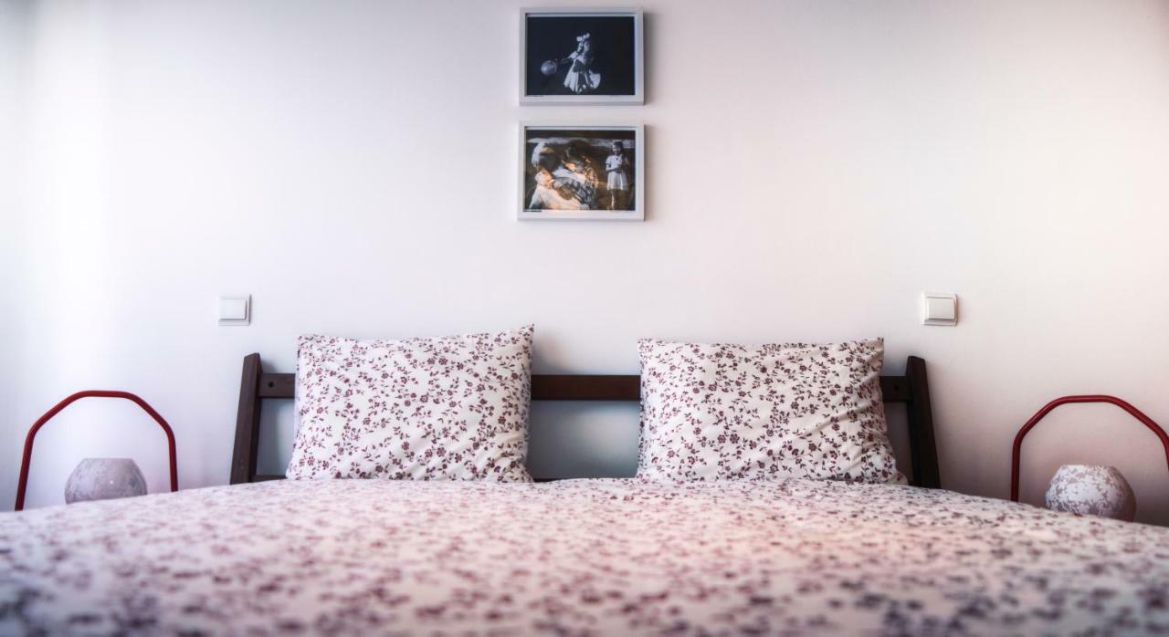 Apeadeiro Do Mar 2 Appartement São Félix da Marinha Buitenkant foto