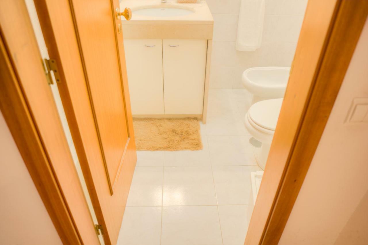 Apeadeiro Do Mar 2 Appartement São Félix da Marinha Buitenkant foto